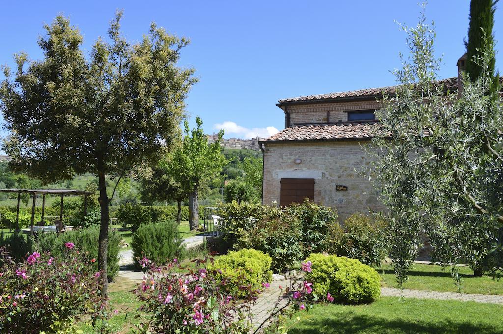 Il Palazzo Dei Diavoli Βίλα Montepulciano Stazione Δωμάτιο φωτογραφία