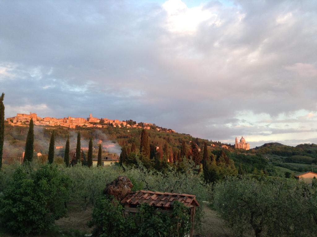Il Palazzo Dei Diavoli Βίλα Montepulciano Stazione Εξωτερικό φωτογραφία